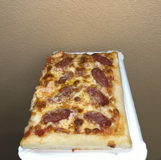 Part de pizza merguez